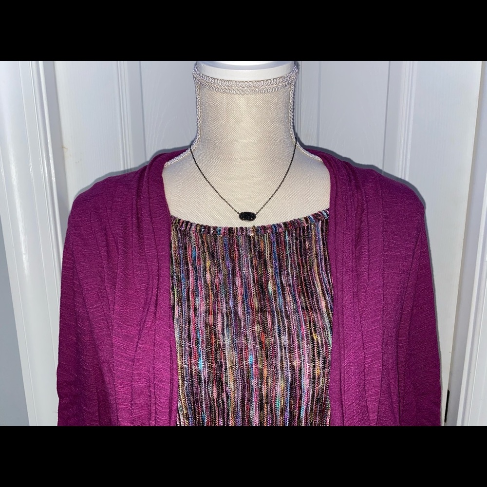 🌻BUNDLE 3 Women’s blouses for 30% off!🌻